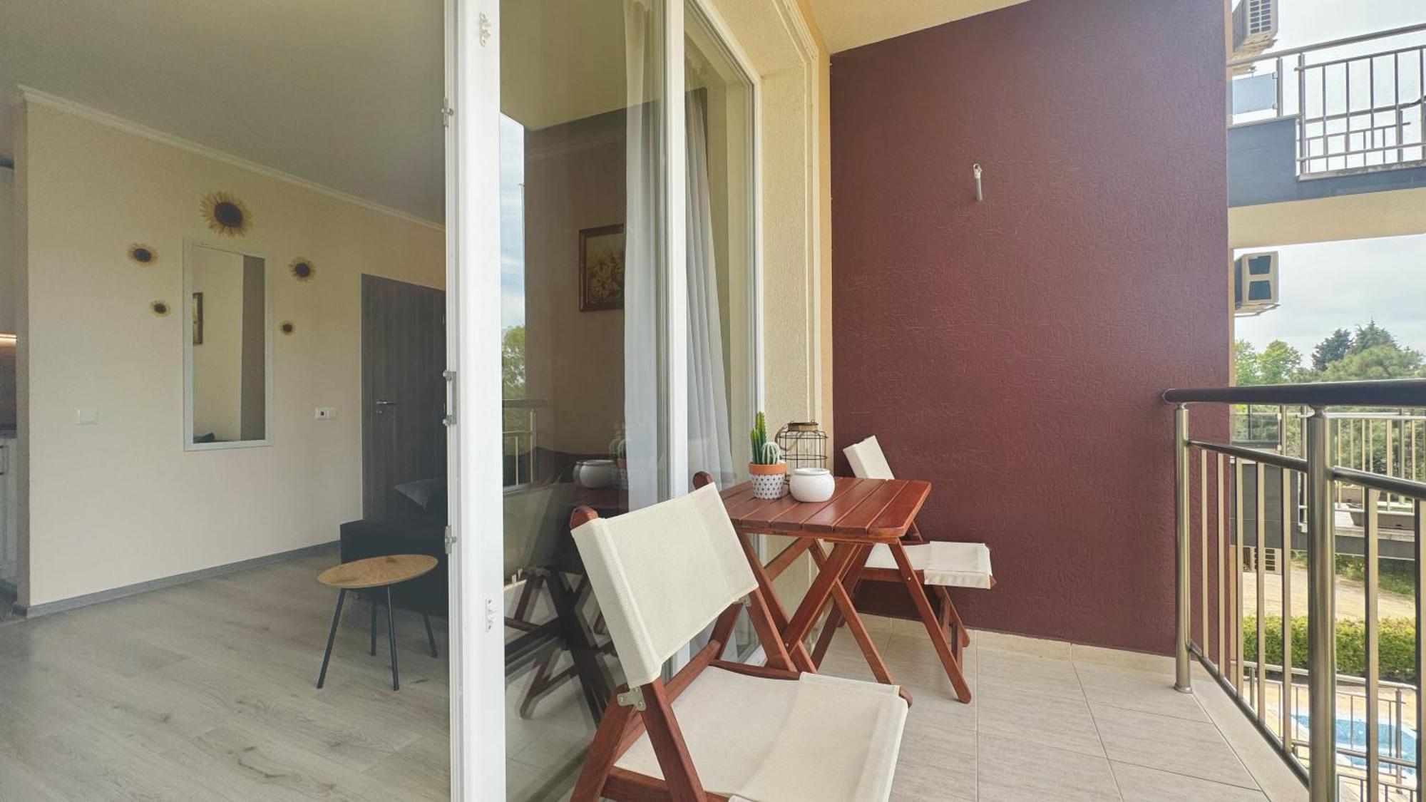 Bratanov Vip Vision Apartament